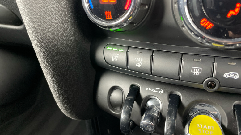 MINI Hatchback 135kW Cooper S Level 2 33kWh 3dr Auto Electric Hatchback